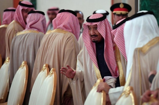 Саудитският крал започна кампания за изкореняване на корупцията