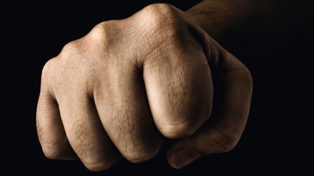 Ученички се бият в центъра на Варна