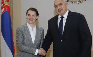 След два дни подписваме за роуминга със Сърбия