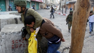 Нови сблъсъци между палестинци и израелци заради Йерусалим
