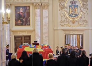 Румъния се прощава с бившия крал Михай Първи