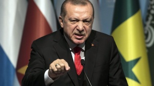 Ердоган ругае външния министър на ОАЕ: "О, ти жалко човече"