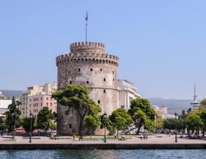 Гърция продаде пристанището в Солун