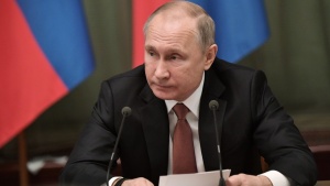 ЦИК прие от Путин документите за изборите