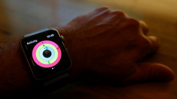Apple Watch вече може да разпознава инфаркт