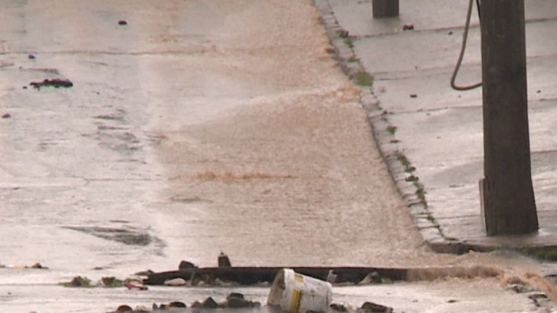 Заради разлив е затруднено движението по столичния бул. "Европа"