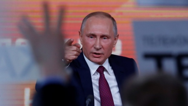 Путин: Тръмп е жертва на политическите си опоненти