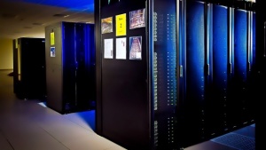 ЕК планира 1 млрд. евро инвестиции в суперкомпютри