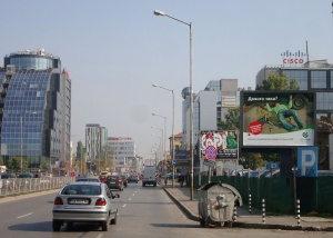 Премахнаха рушаща се сграда на „Тодор Александров“