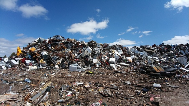 Подписан е договор за новото регионално депо за отпадъци на Пазарджик