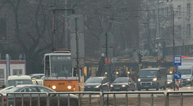 Още умуват как да борят мръсния въздух в София