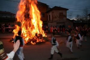 Сирни Заговезни: традиции и ритуали