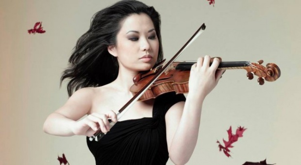 Сара Чанг свири със Софийската филхармония в зала "България"