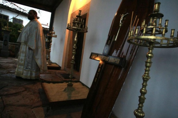 Кремиковският манастир събира свидетелства за чудесата на дядо Добри