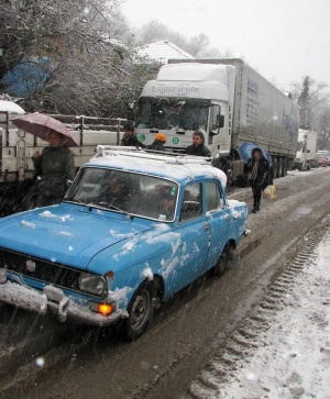 За 3 март: Забранява се транзитното преминаване през Шипченския проход