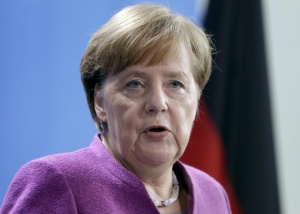Ангела Меркел защити търговския излишък на Германия
