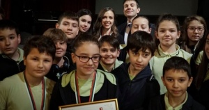 Ученици от София с награда „Достойните българи“