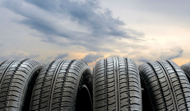 Експерт: Шофьорите да не прибързват със смяна на зимните гуми