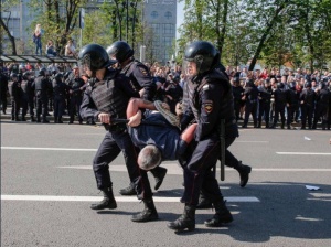 ЕС осъди полицейското насилие на протестите в Русия