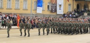 За пръв път македонска рота участва в парада за 6 май