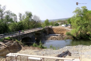 До края на лятото вдигат новия мост между Велико Търново и Шемшево
