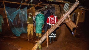 Язовирна стена се скъса в Кения, най-малко 10 са мъртви