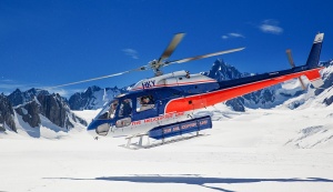 Два непалски хеликоптера излетяха да търсят Боян Петров