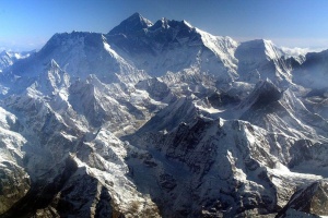 Японски алпинист загина при осмия си опит да покори Еверест