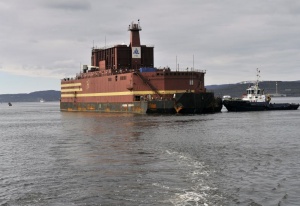 В Мурманск ще заредят с ядрено гориво първата плаваща АЕЦ