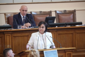 Нинова: Единственият официално признат от българския съд лъжец е премиерът Борисов