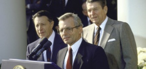 Почина бившият министър на отбраната на САЩ Франк Карлучи
