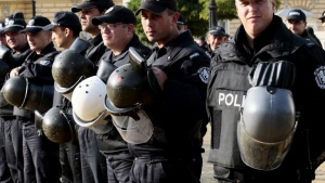 Конна полиция, жандармерия и патрули пазят "София прайд"