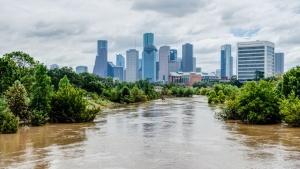Жегите и наводненията ще се увеличат в градовете до 2050 г.