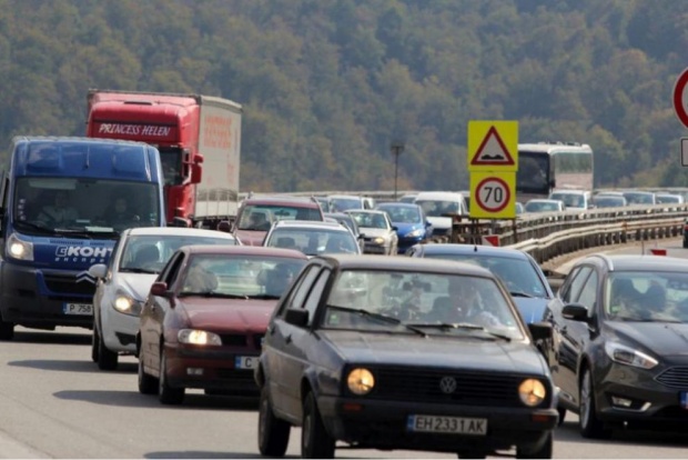 Българските шофьори оценяват високо уменията си зад волана