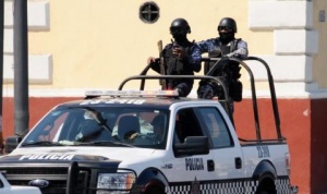 Мексико: Убиха трима държавни служители