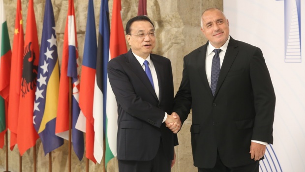 България ще обучава Китай как да работи в ЕС