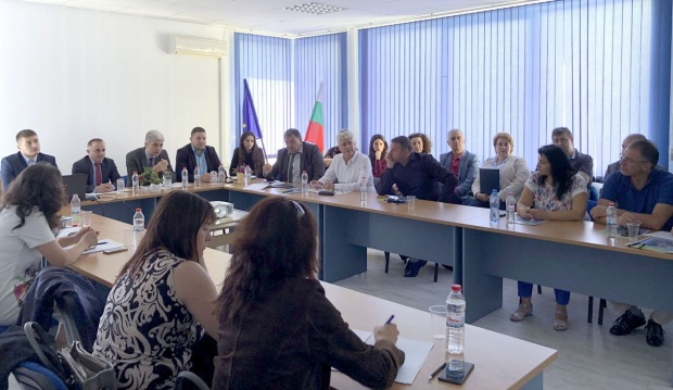 Министър Димов запозна кметовете от района на Рила с мерките за  изпълнение на осъдително решение на Съда на ЕС