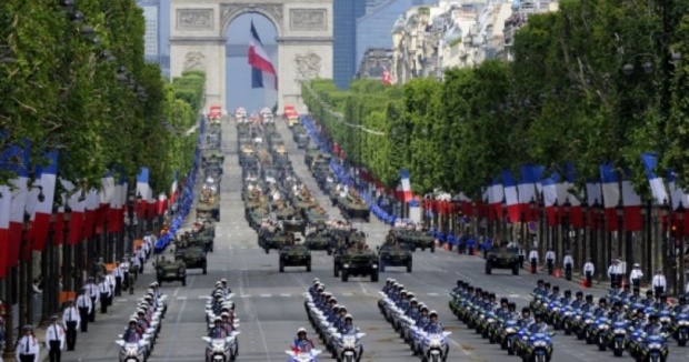 110 000 полицаи и жандармеристи ще пазят Франция през уикенда