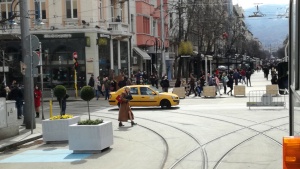 Новите пешеходни зони в центъра на София се оказаха неудобство за шофьорите