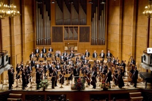 Световноизвестни солисти и диригенти идват за 90 години Софийска филхармония