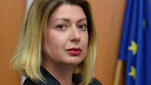 Имало е политически натиск около гафа с Търговския регистър, твърди Зорница Даскалова