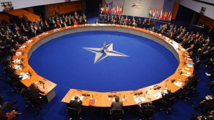 НАТО подкрепи примирието с талибаните