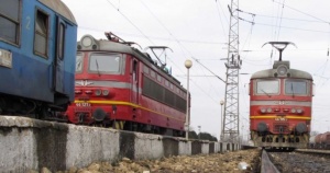 Стартира процедура за закупуване на 42 нови мотрисни влака за БДЖ