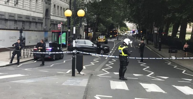 Към момента няма данни за пострадали българи при инцидента в Лондон