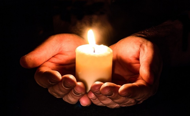 Световрачене се прощава с четири от жертвите на катастрофата
