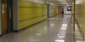 Кои столични училища ще имат шкафчета за учениците на 15 септември