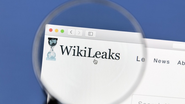 Изчезна съоснователят на „Уикилийкс”