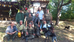 Ловци блокираха "Дунав мост", искат отмяна на забраната за лов на глигани