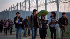 Солун се превърна в център на пристигащите нелегални мигранти от Турция