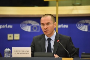 Джамбазки към евродепутати и комисари: Признайте, че станахте жертви на фалшиви новини за убийството в Русе